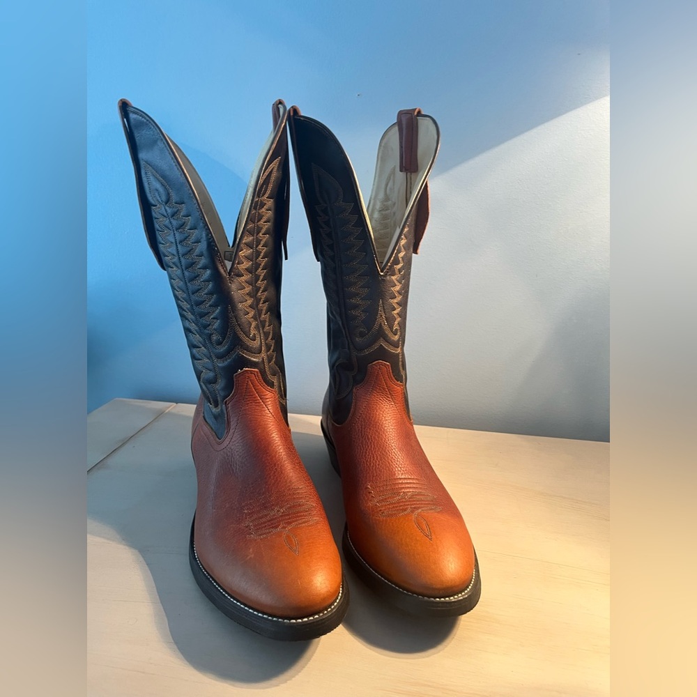 Brown and black leather vintage cowboy boots size 13D